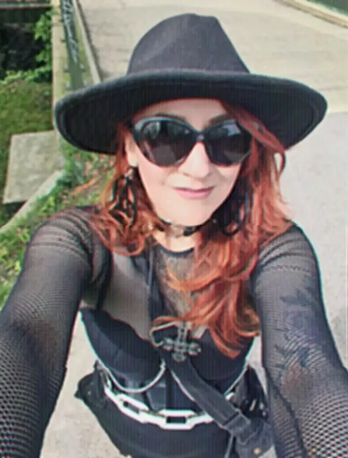 Nandy, tour guide in Bruges